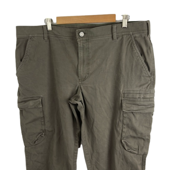 L.L. Bean Cotton Brown-Green Cargo Pants - Picture 1 of 11